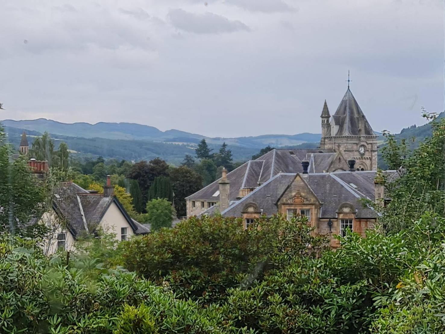 Wellwood Manor Hotel Pitlochry Exterior photo